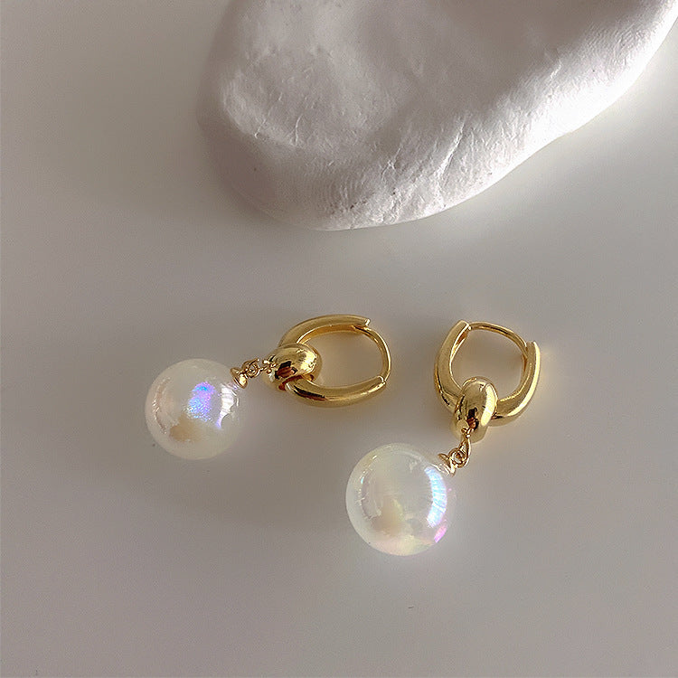 Pearl Metal Zircon Stud Earrings Women's Personality Simple and Versatile Temperament Fashion Earrings