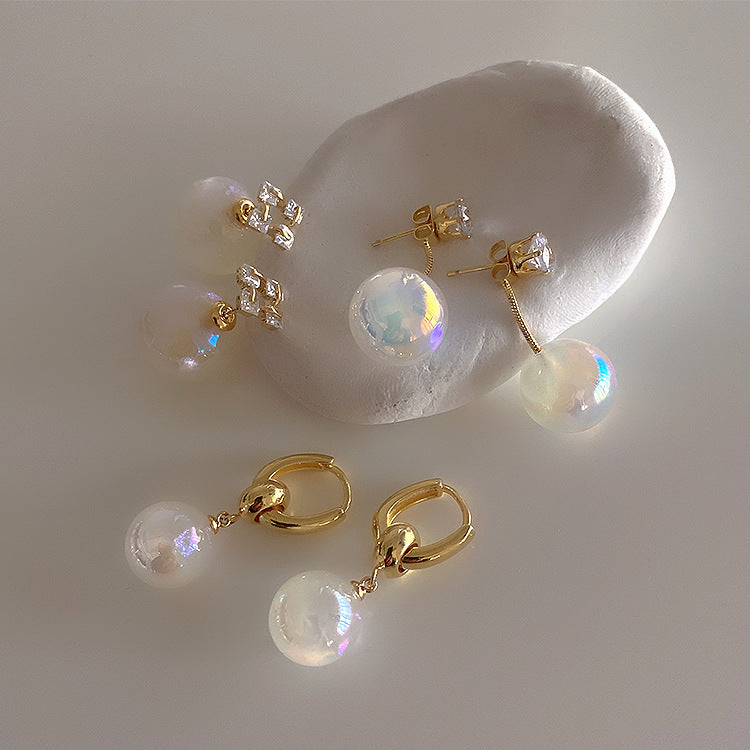 Pearl Metal Zircon Stud Earrings Women's Personality Simple and Versatile Temperament Fashion Earrings