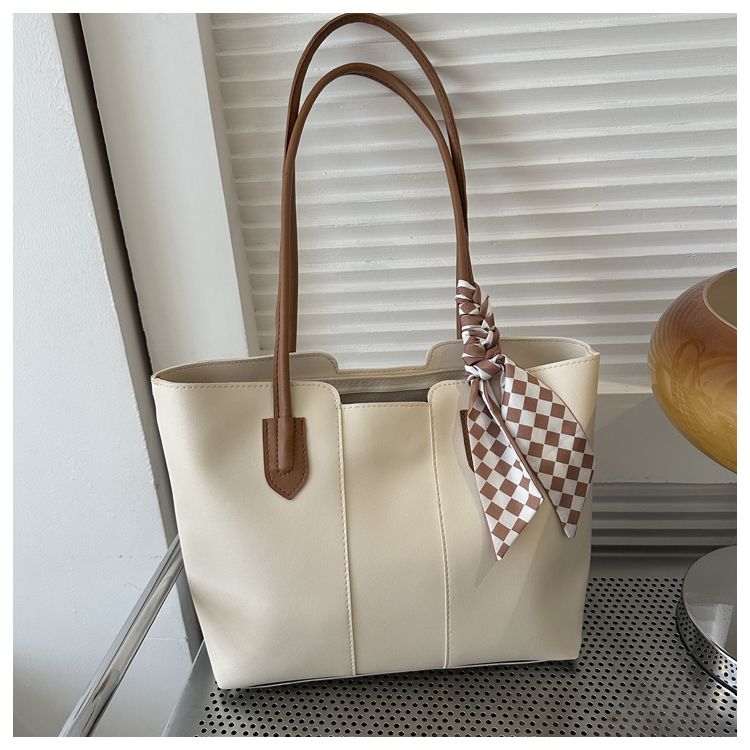 Simple Commuter Large Capacity Bag Women's Korean Fashion Tote Bag 2024 Spring And Summer Niche Texte Shoulder Handbag