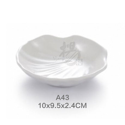 4890179922496