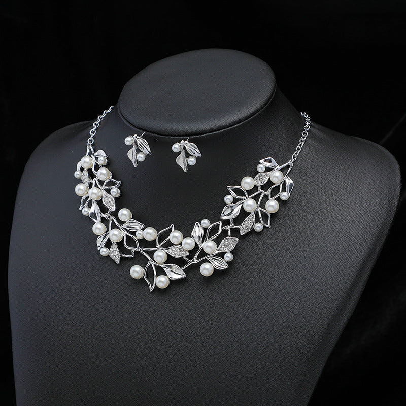 New Light Luxury Niche Design Sense Fashion Pearl Pendant Necklace Earrings Two-Piece Clavicle Chain