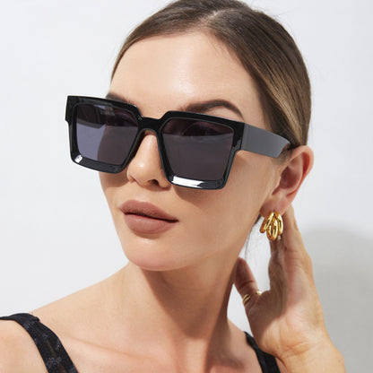 Fahion Vintage Small Square Sunglasses Men Women Retro Brand Designer Green Sun Glasses Unisex Ins Popular Shades Eyewear UV400