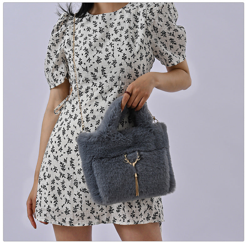 New Women's Imitation Rabbit Hair Handbag Plush Shoulder Bag Casual Versatile Imitation Crossbody Bag Fashion Large Capacity Bag