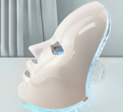 LED light therapy mask beauty device