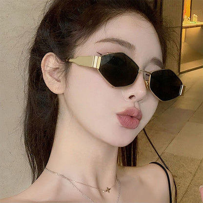 Small Frame Rhombus Sunglasses