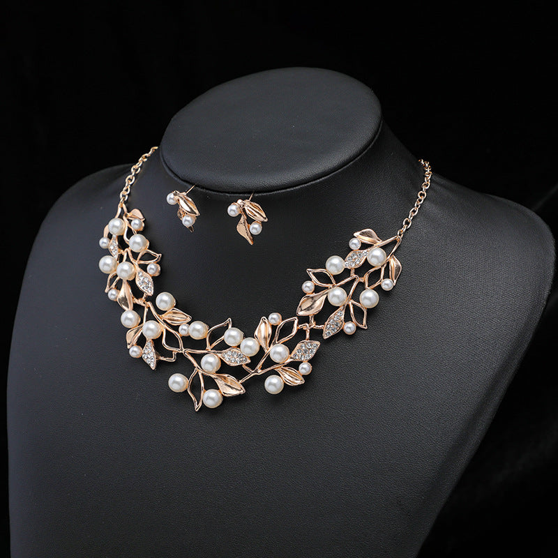 New Light Luxury Niche Design Sense Fashion Pearl Pendant Necklace Earrings Two-Piece Clavicle Chain
