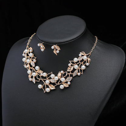 New Light Luxury Niche Design Sense Fashion Pearl Pendant Necklace Earrings Two-Piece Clavicle Chain