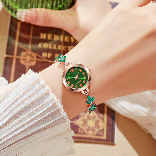 Fashion Elegant Watch Women's Trendy Simple Elegant Ins Style Clover Bracelet Women's Watch Diamond Watch Pull-out Bracelet