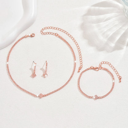 Fashion New Ins Niche Fashion Personality High-grade Versatile Claw Chain Necklace Stud Earrings Bracelet Three-piece Set