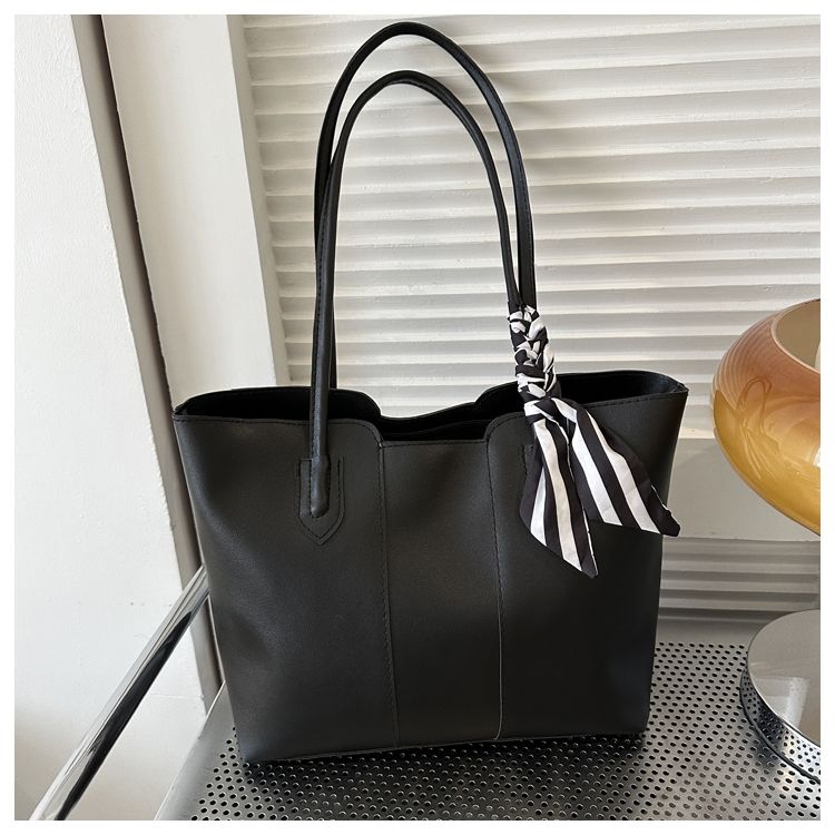 Simple Commuter Large Capacity Bag Women's Korean Fashion Tote Bag 2024 Spring And Summer Niche Texte Shoulder Handbag
