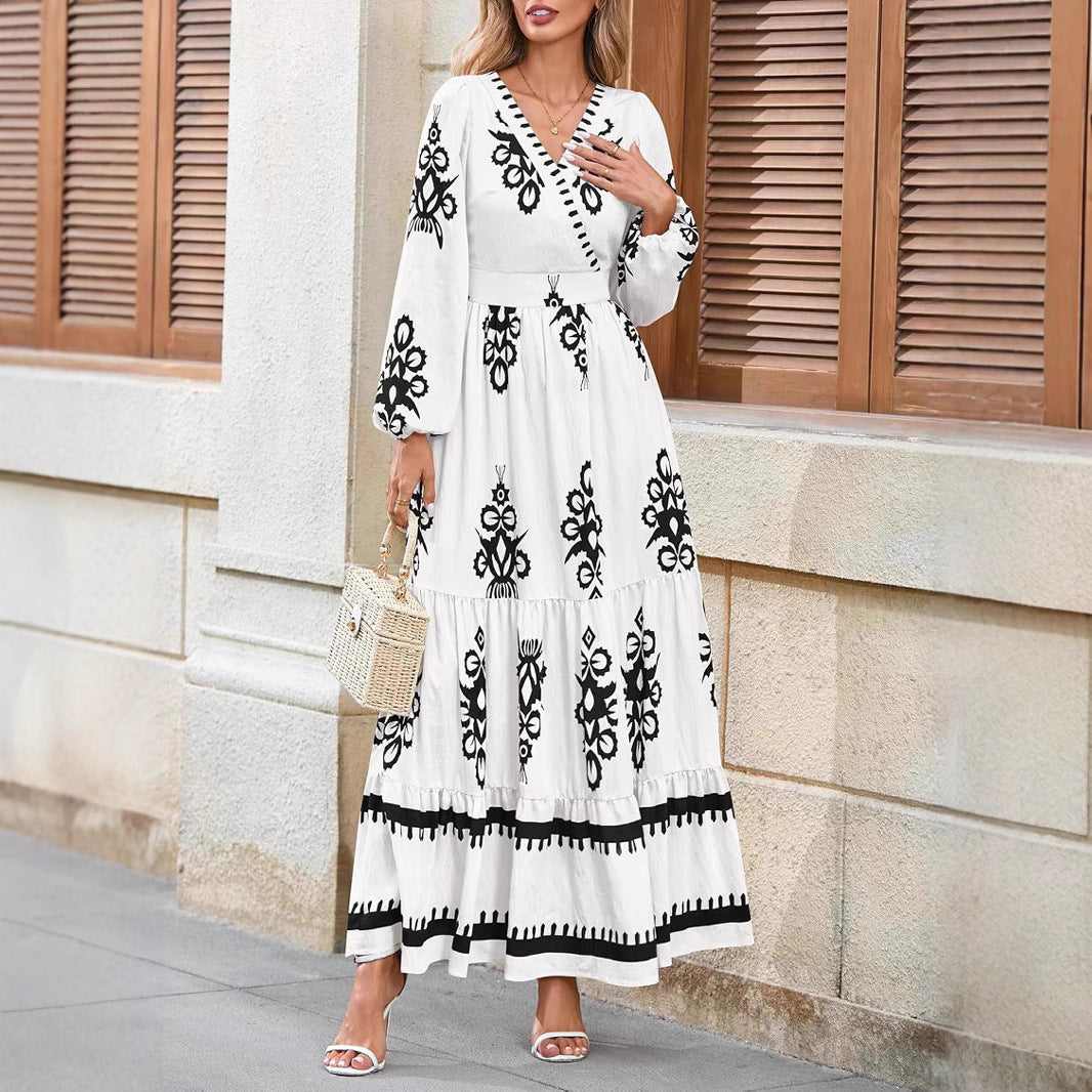 European And American Cross-Border 2025 Autum Dress Bohemian Floral Long-Sleeved V Neck Elegant Beach Long Dress For Women